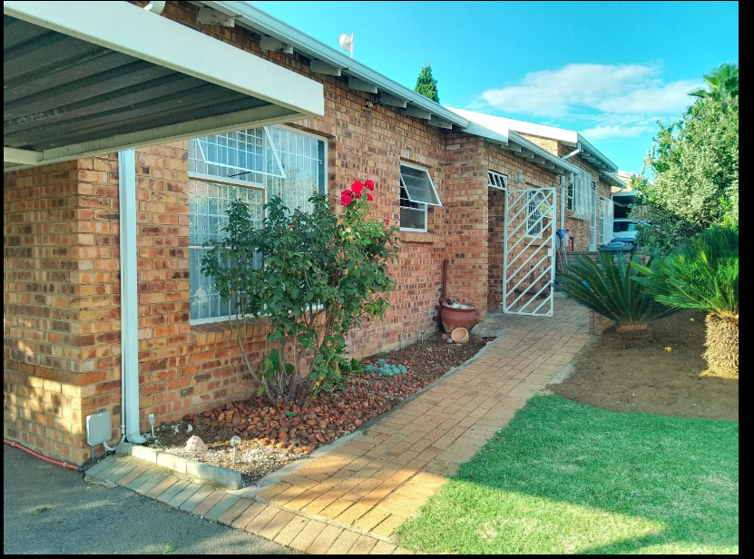 2 Bedroom Property for Sale in Liefde en Vrede Gauteng