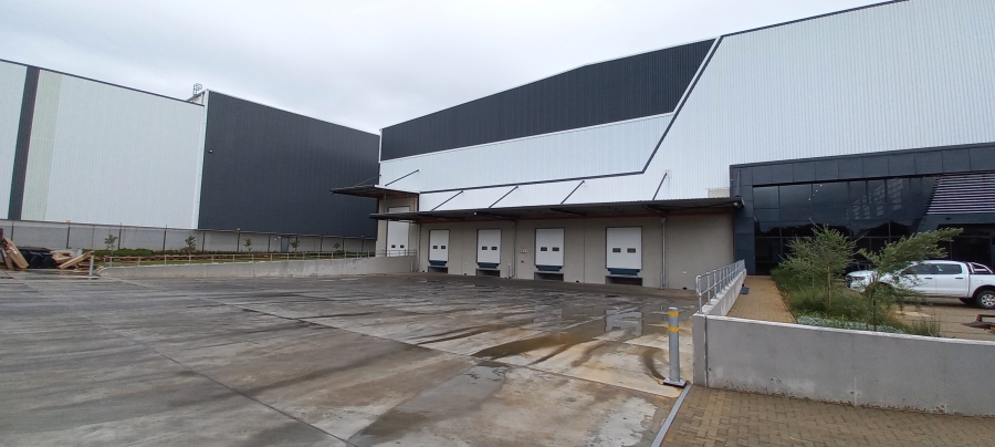 To Let commercial Property for Rent in Longmeadow Gauteng