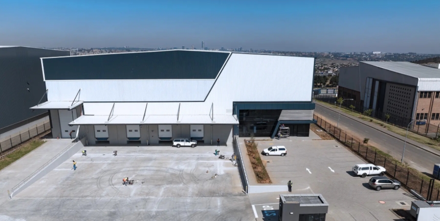 To Let commercial Property for Rent in Longmeadow Gauteng