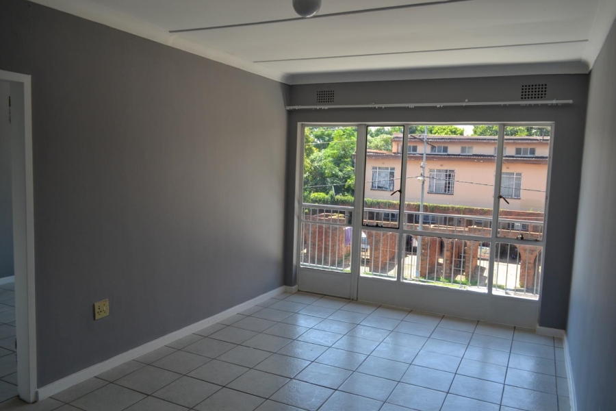 To Let 1 Bedroom Property for Rent in Windsor East Gauteng