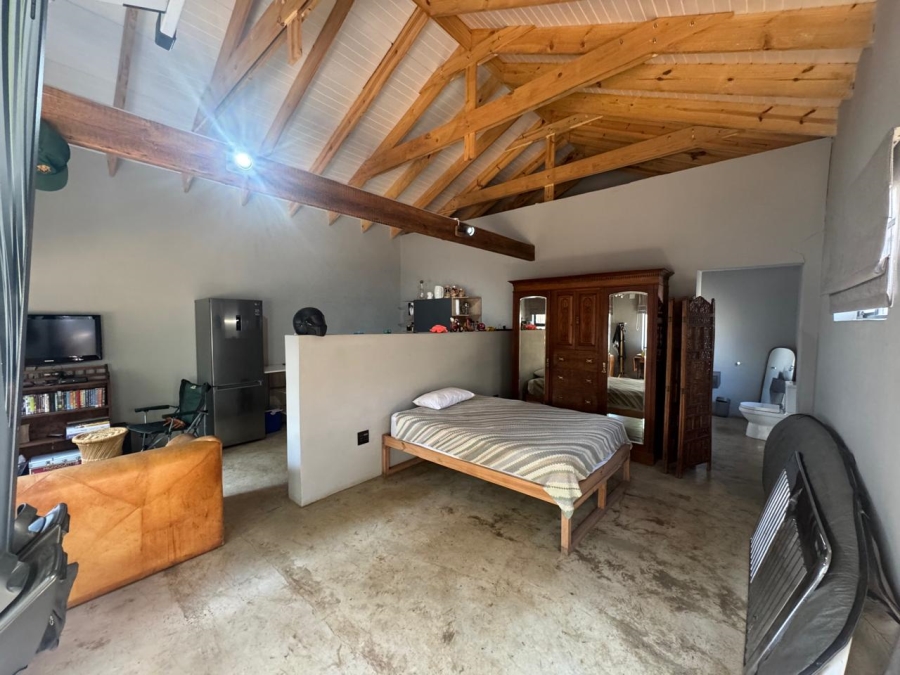 4 Bedroom Property for Sale in Larrendale Gauteng