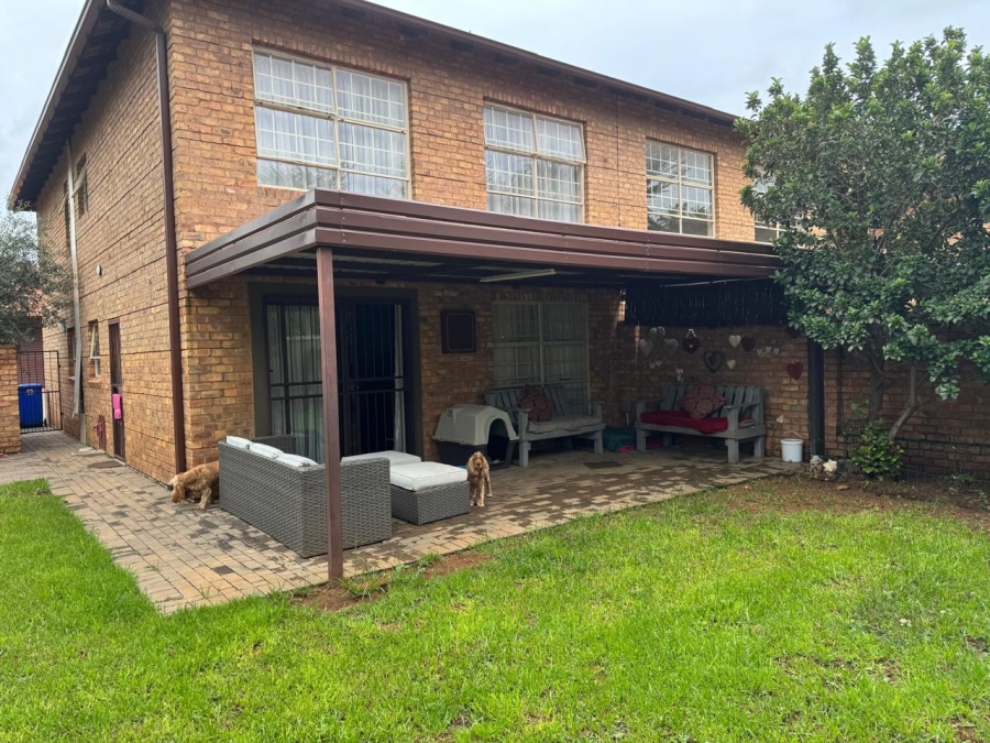 To Let 4 Bedroom Property for Rent in Tijger Valley Gauteng