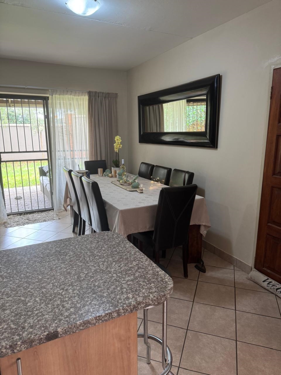 To Let 4 Bedroom Property for Rent in Tijger Valley Gauteng