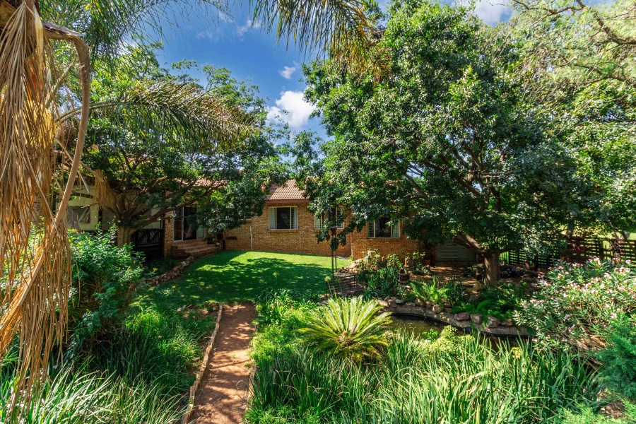 4 Bedroom Property for Sale in Brandvlei A H Gauteng