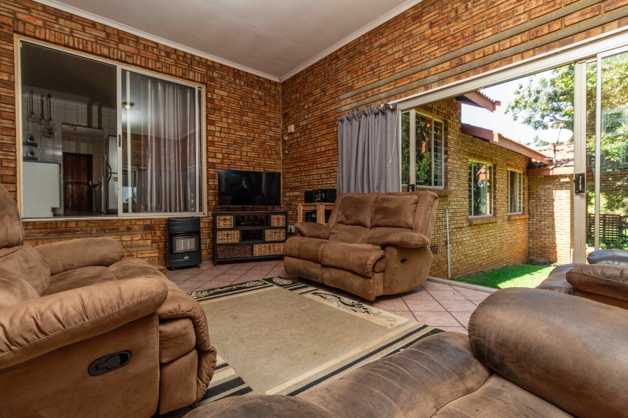 4 Bedroom Property for Sale in Brandvlei A H Gauteng