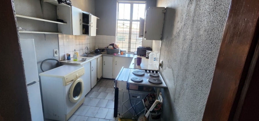 2 Bedroom Property for Sale in Yeoville Gauteng