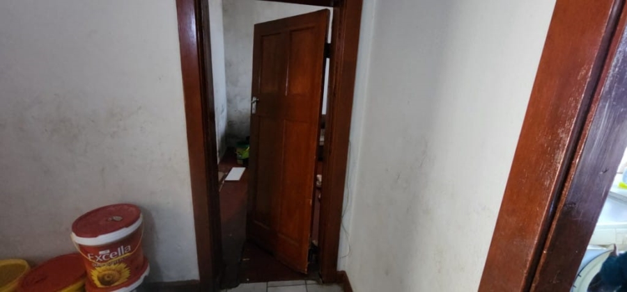 2 Bedroom Property for Sale in Yeoville Gauteng