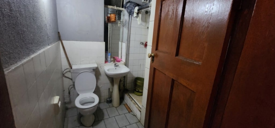 2 Bedroom Property for Sale in Yeoville Gauteng