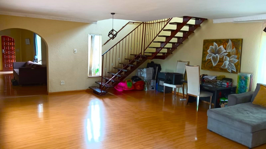 To Let 5 Bedroom Property for Rent in Van Riebeeck Park Gauteng