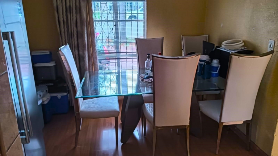 To Let 5 Bedroom Property for Rent in Van Riebeeck Park Gauteng