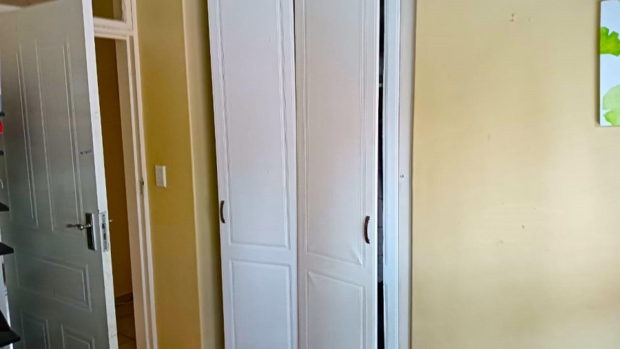 To Let 5 Bedroom Property for Rent in Van Riebeeck Park Gauteng