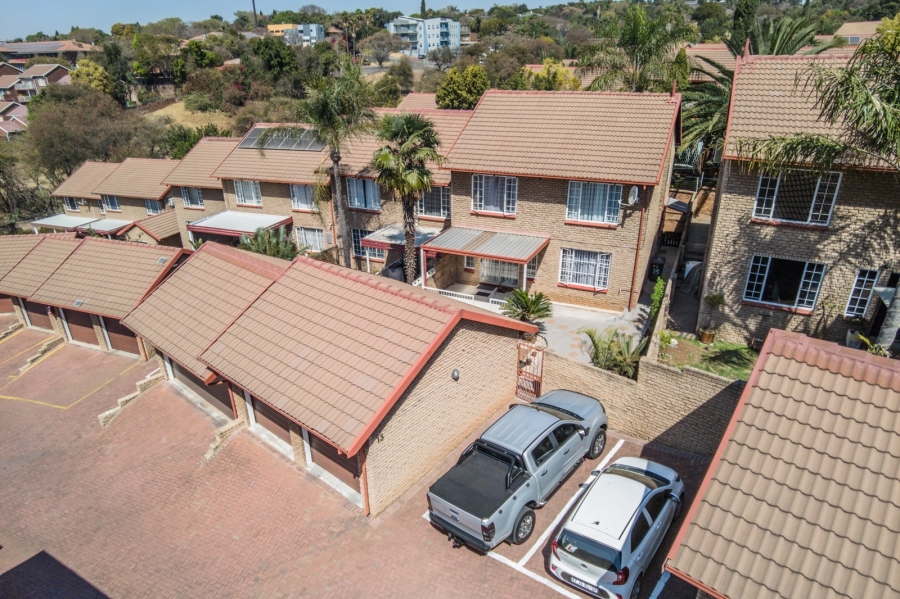 4 Bedroom Property for Sale in Moreleta Park Gauteng