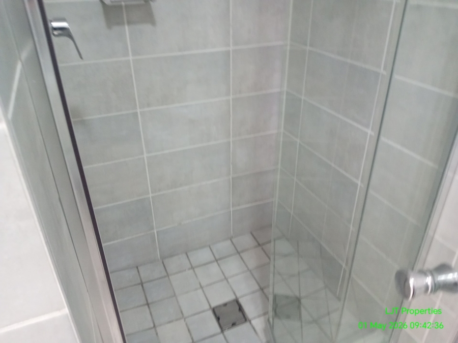 To Let 1 Bedroom Property for Rent in Witfield Gauteng