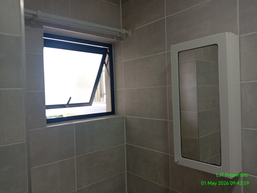 To Let 1 Bedroom Property for Rent in Witfield Gauteng