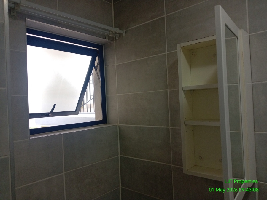 To Let 1 Bedroom Property for Rent in Witfield Gauteng