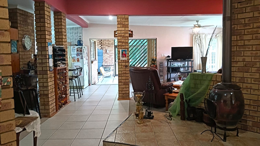 4 Bedroom Property for Sale in Edleen Gauteng