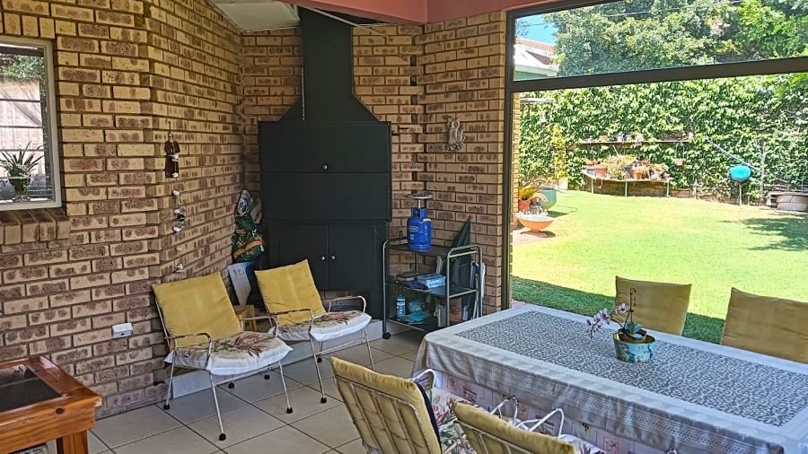 4 Bedroom Property for Sale in Edleen Gauteng