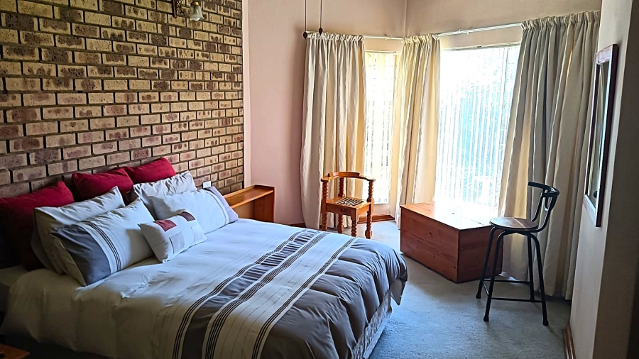 4 Bedroom Property for Sale in Edleen Gauteng