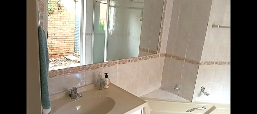 4 Bedroom Property for Sale in Edleen Gauteng