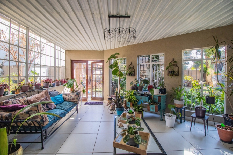 4 Bedroom Property for Sale in Glen Marais Gauteng