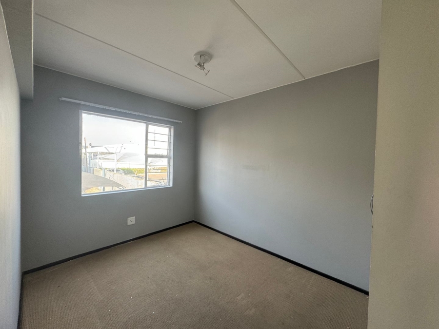 To Let 2 Bedroom Property for Rent in Bardene Gauteng