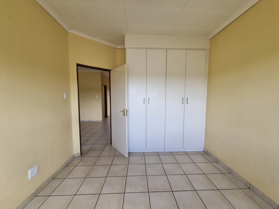 2 Bedroom Property for Sale in Halfway Gardens Gauteng