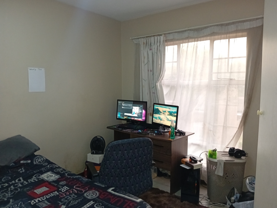 2 Bedroom Property for Sale in Olympus AH Gauteng