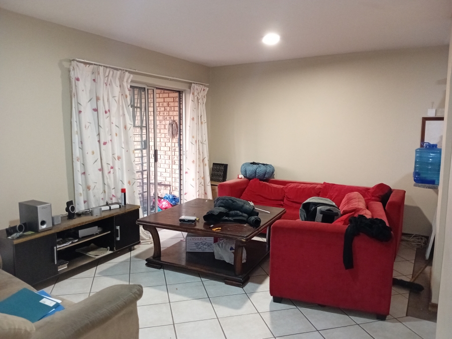 2 Bedroom Property for Sale in Olympus AH Gauteng