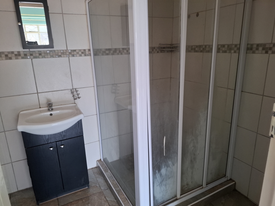 3 Bedroom Property for Sale in Edleen Gauteng