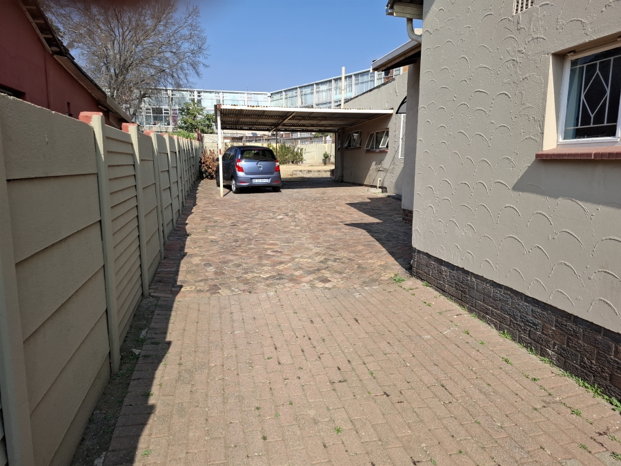 3 Bedroom Property for Sale in Edleen Gauteng