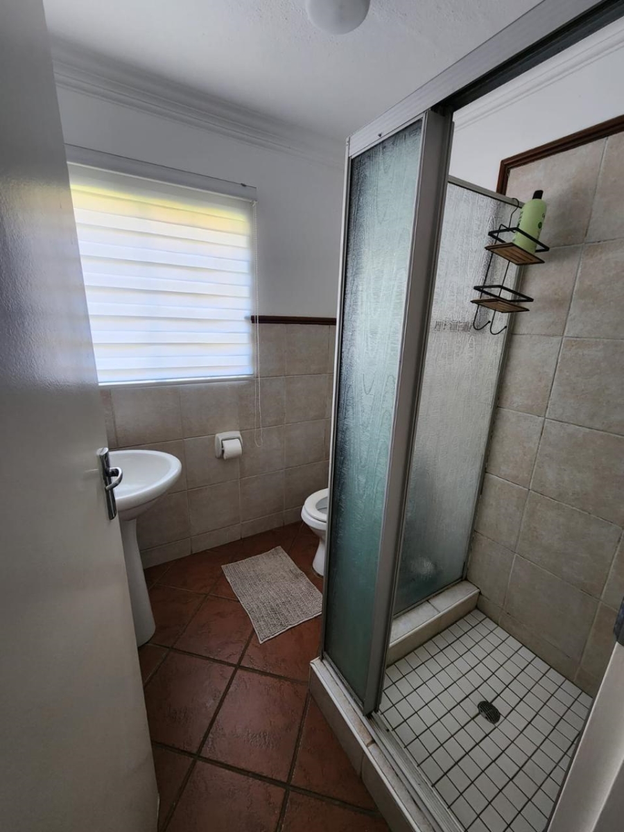 To Let 2 Bedroom Property for Rent in Die Hoewes Gauteng