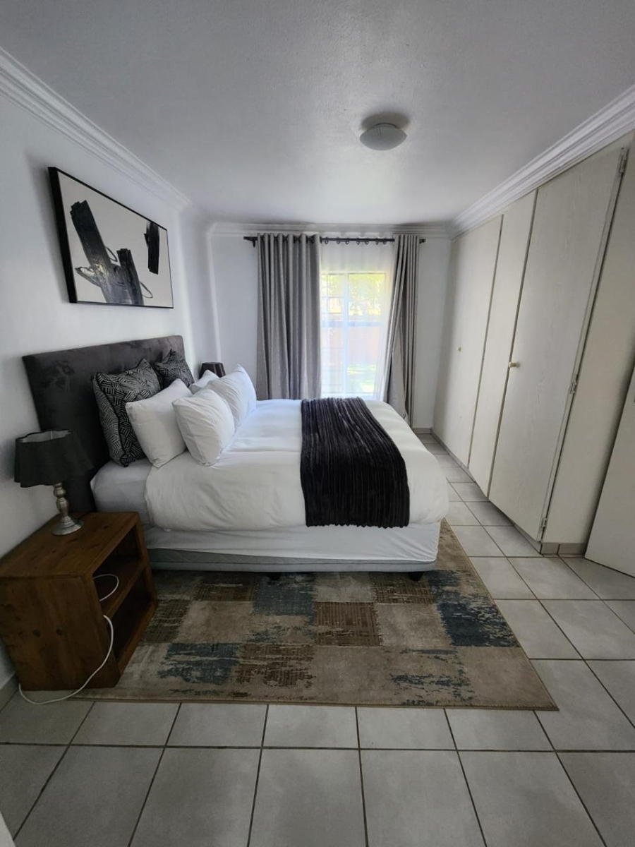 To Let 2 Bedroom Property for Rent in Die Hoewes Gauteng