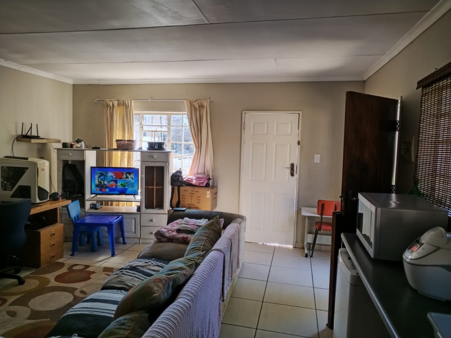4 Bedroom Property for Sale in Wentworth Park Gauteng