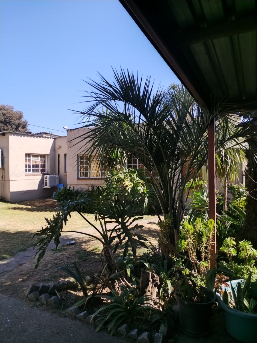 4 Bedroom Property for Sale in Wentworth Park Gauteng