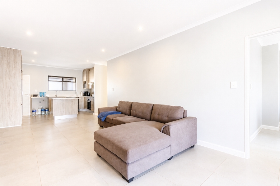 To Let 2 Bedroom Property for Rent in Morningside Gauteng