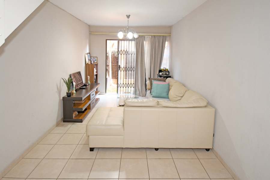 2 Bedroom Property for Sale in Lyndhurst Gauteng
