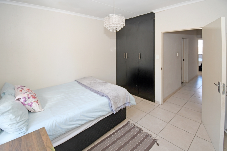 2 Bedroom Property for Sale in Lyndhurst Gauteng