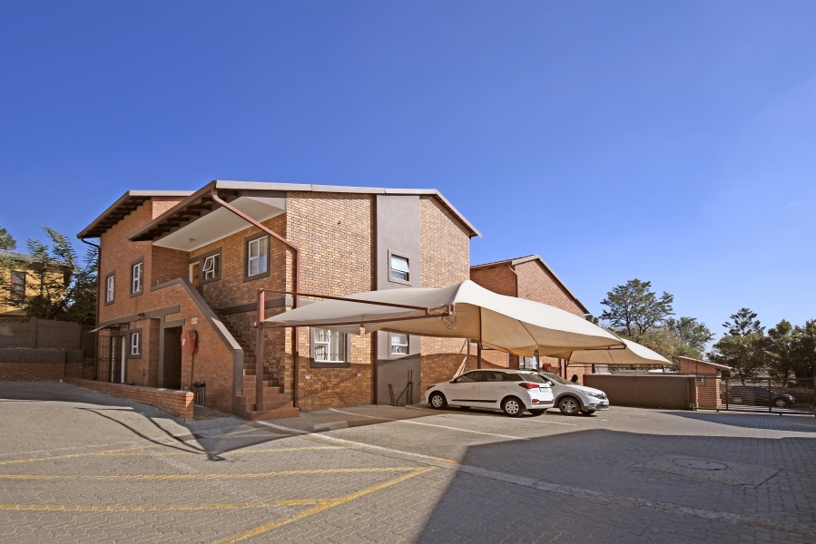 2 Bedroom Property for Sale in Lyndhurst Gauteng