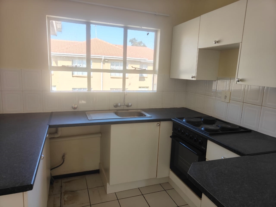 To Let 2 Bedroom Property for Rent in Three Rivers Proper Gauteng