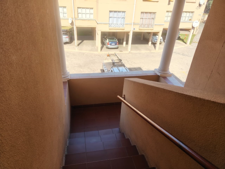 To Let 2 Bedroom Property for Rent in Three Rivers Proper Gauteng