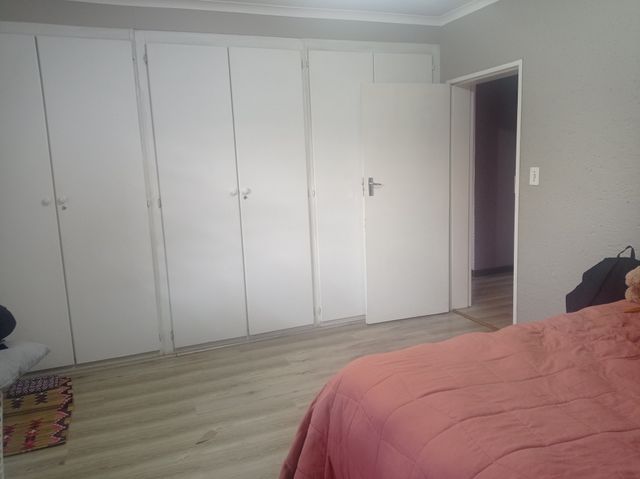 To Let 2 Bedroom Property for Rent in Westdene Gauteng