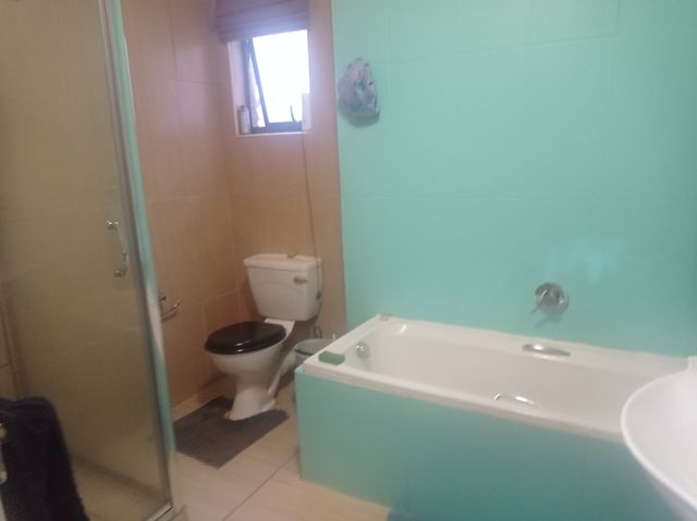 To Let 2 Bedroom Property for Rent in Westdene Gauteng
