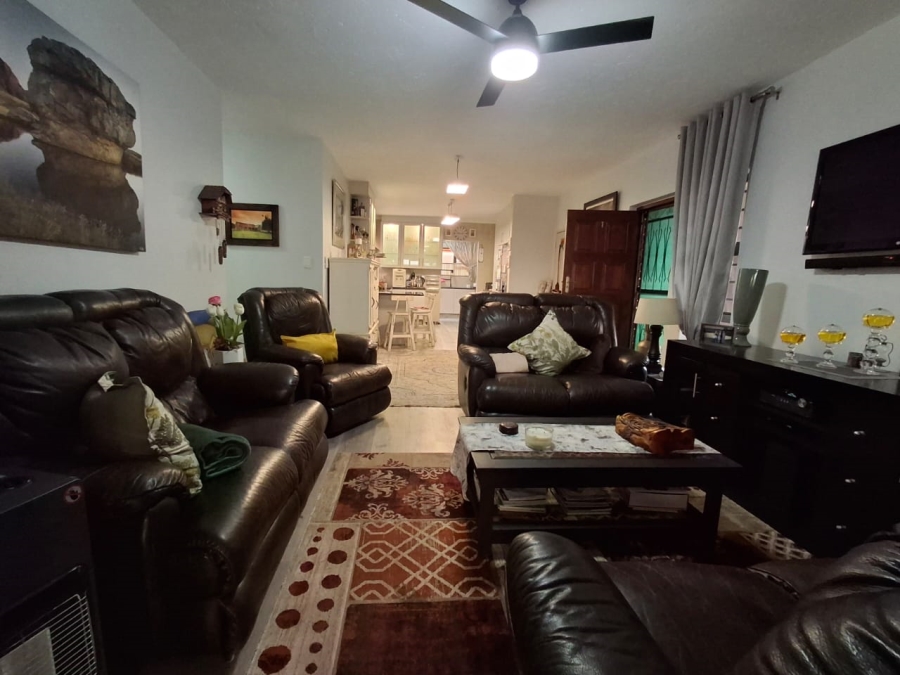 3 Bedroom Property for Sale in Sonneveld Gauteng