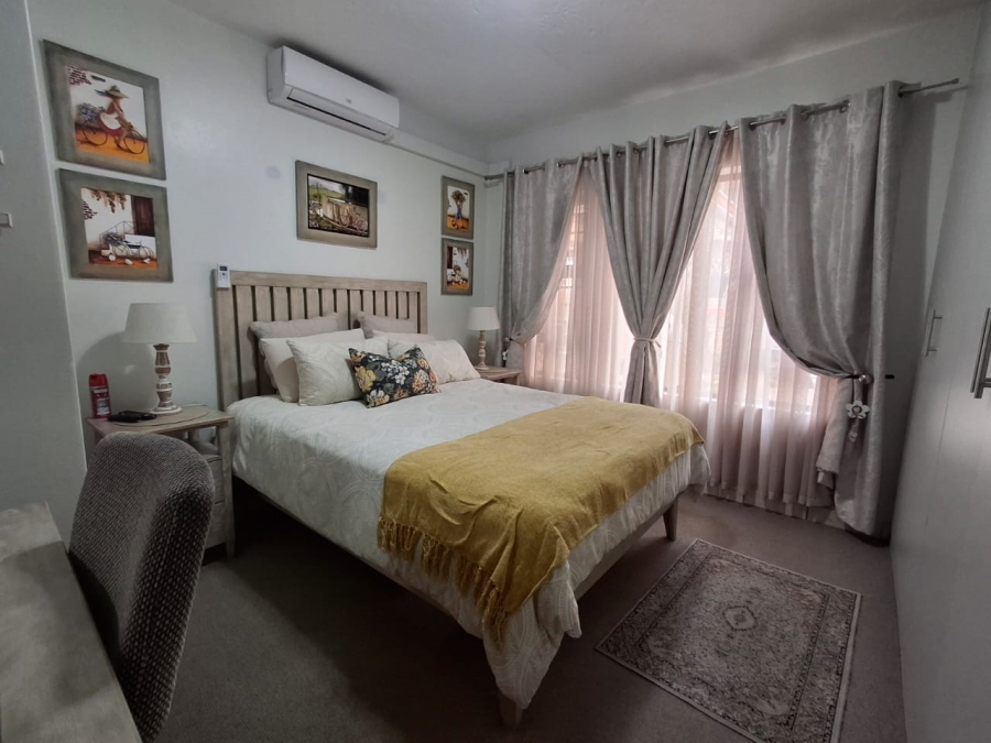 3 Bedroom Property for Sale in Sonneveld Gauteng