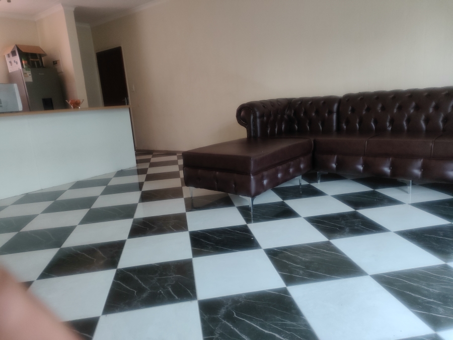 2 Bedroom Property for Sale in La Montagne Gauteng