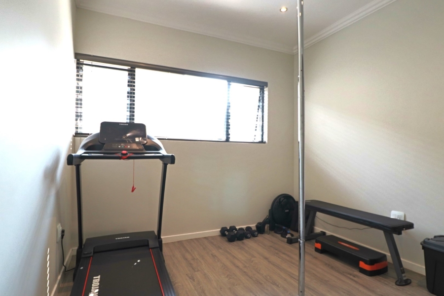 3 Bedroom Property for Sale in Bryanston Gauteng