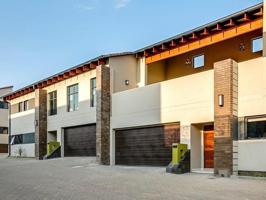 3 Bedroom Property for Sale in Bryanston Gauteng