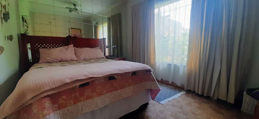 7 Bedroom Property for Sale in Bredell Gauteng