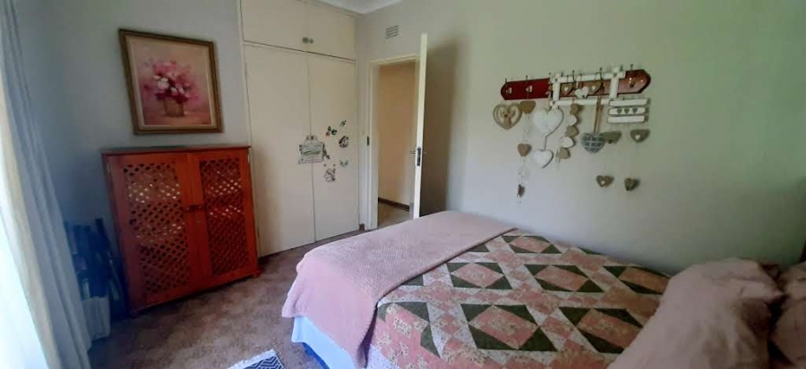 7 Bedroom Property for Sale in Bredell Gauteng