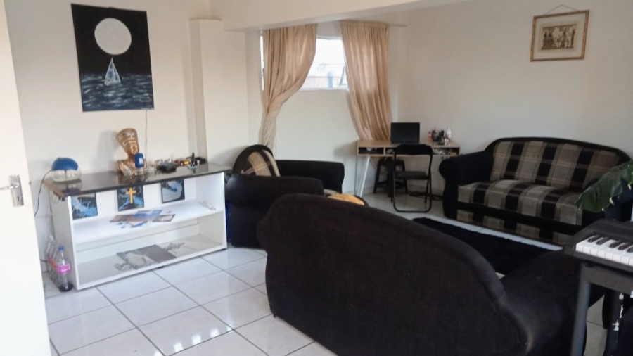 7 Bedroom Property for Sale in Bredell Gauteng